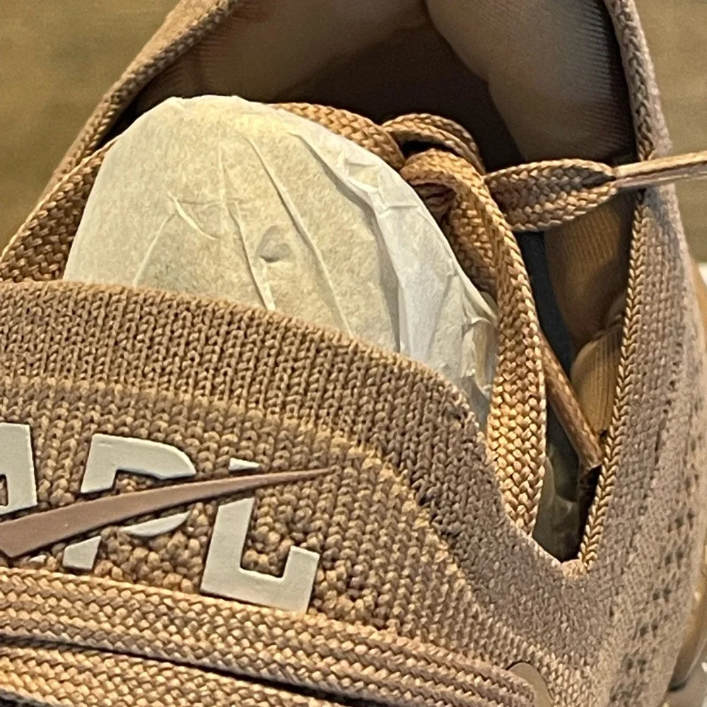 NIB APL TECHLOOM BREEZE MENS RUNNING SHOES CLAY/ALMOND/SPECKLE SIZE 9 - Picture 10 of 16